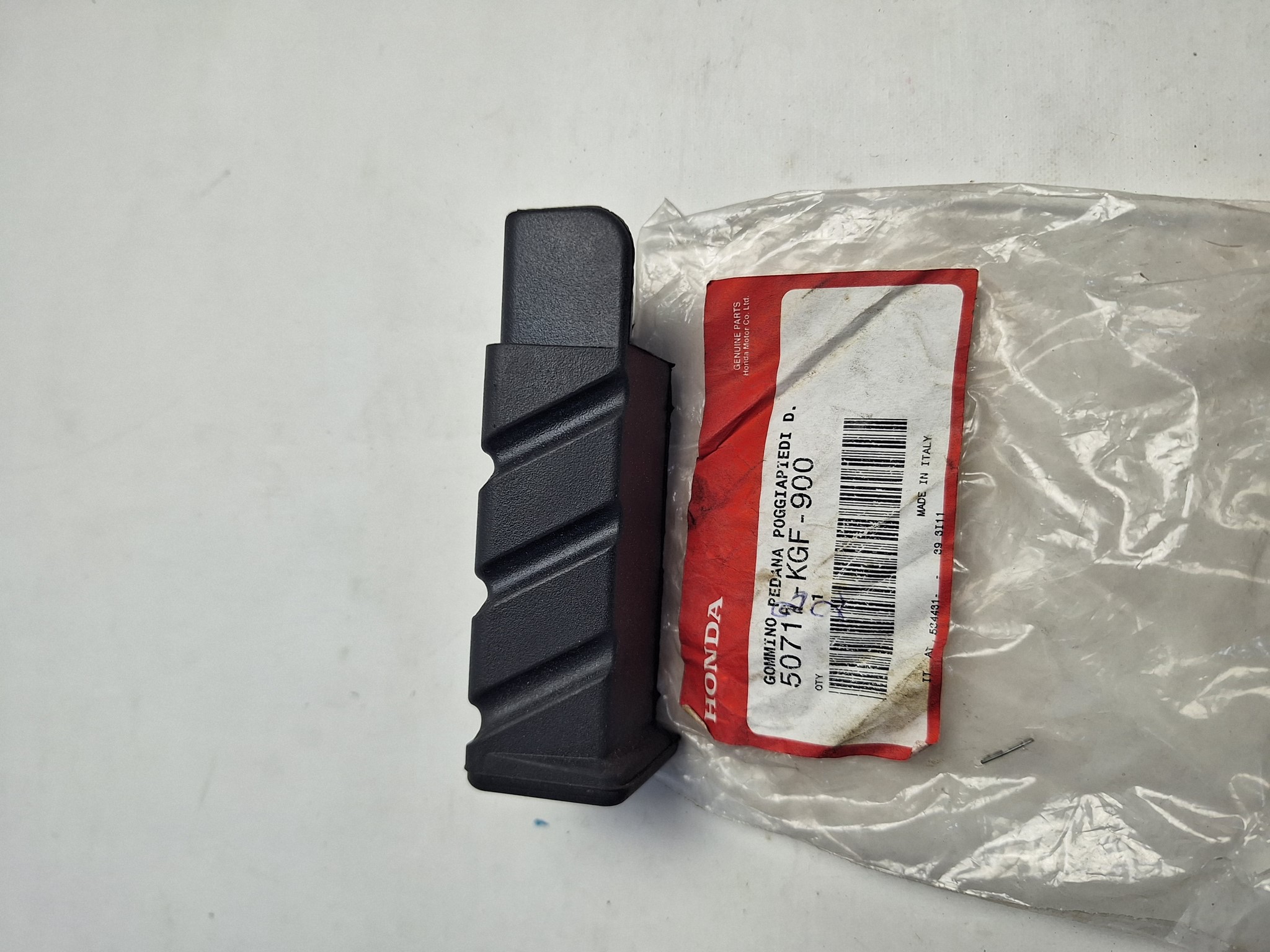 Picture of RUBBER,L PILLION  50712-KGF-900